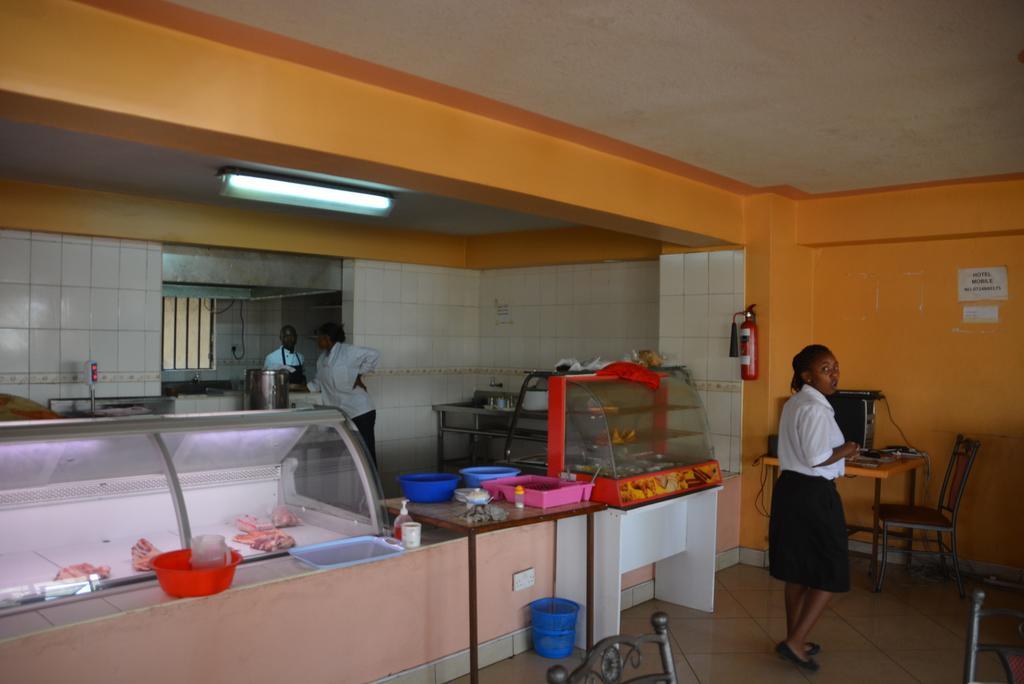 Starehe Link Hotel Nairobi Exterior photo